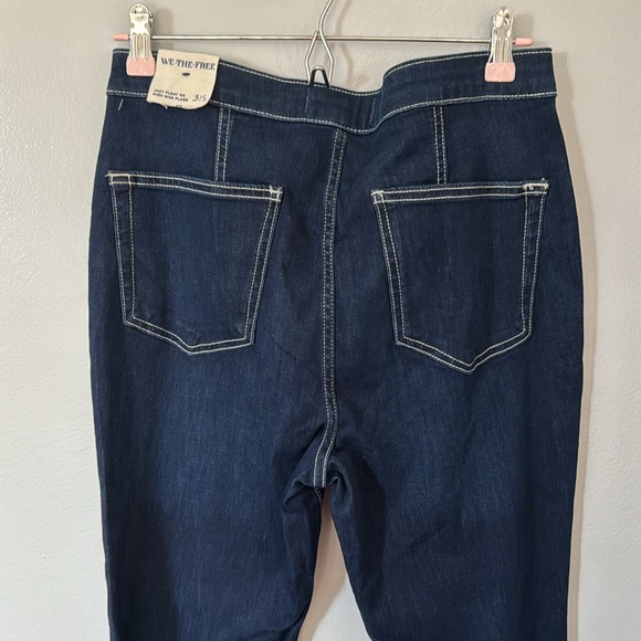 We The Free Just Float On High Rise Flare Jeans Available in Sizes 27,30 and 31S - Picture 12 of 14